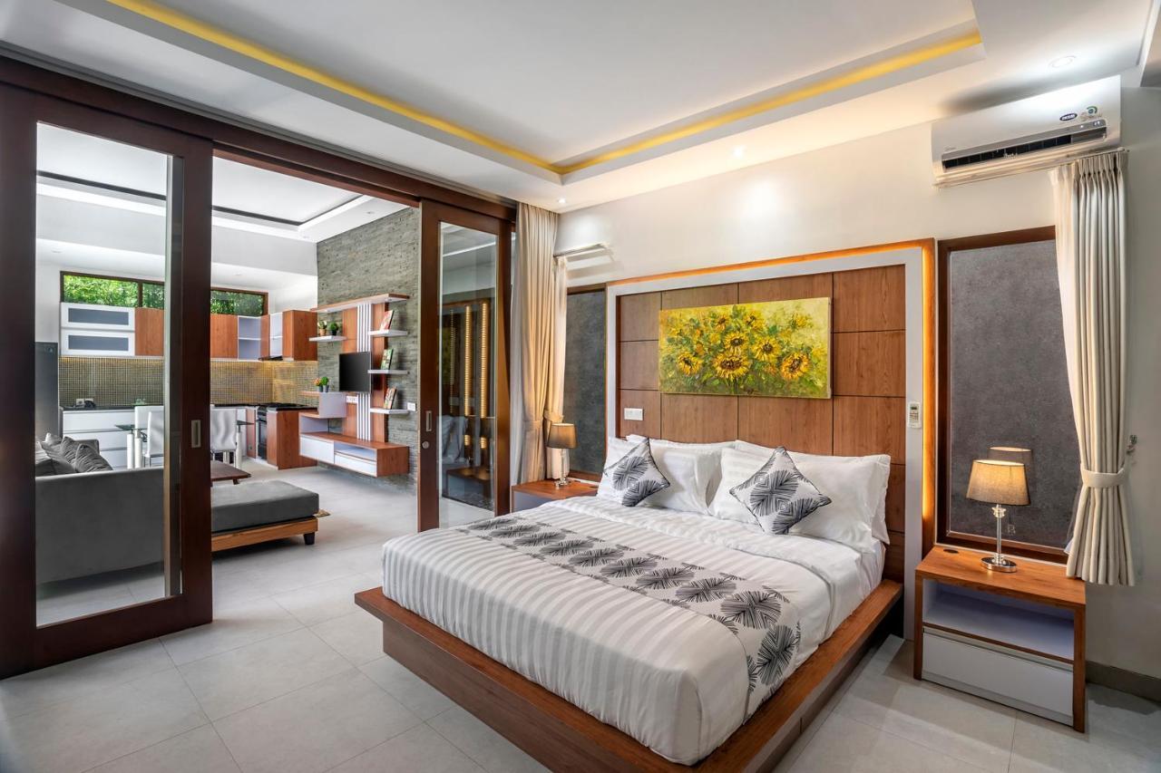 Puri Keraton Seminyak Exterior foto