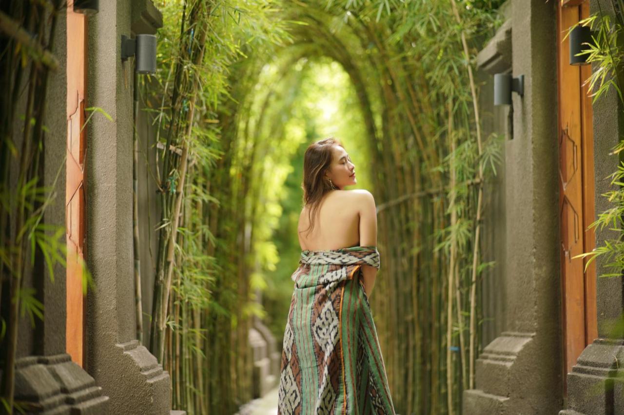Puri Keraton Seminyak Exterior foto