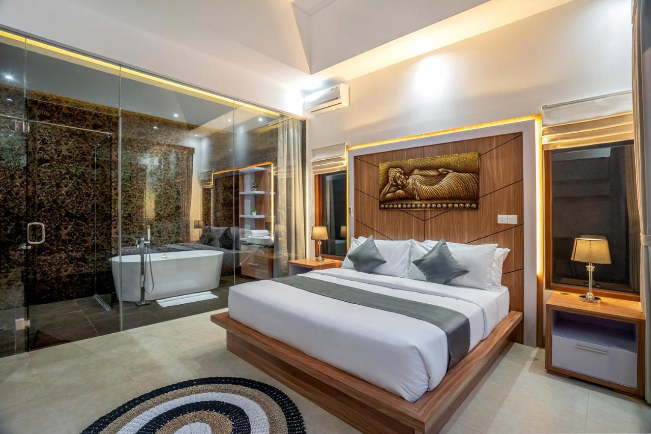 Puri Keraton Seminyak Exterior foto